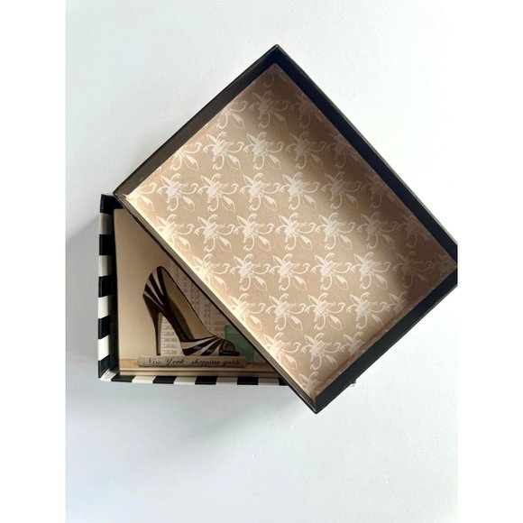 Marco Fabiano 2009 Note Card Set High Fashion 20 Card with Envelopes - Picture 11 of 12